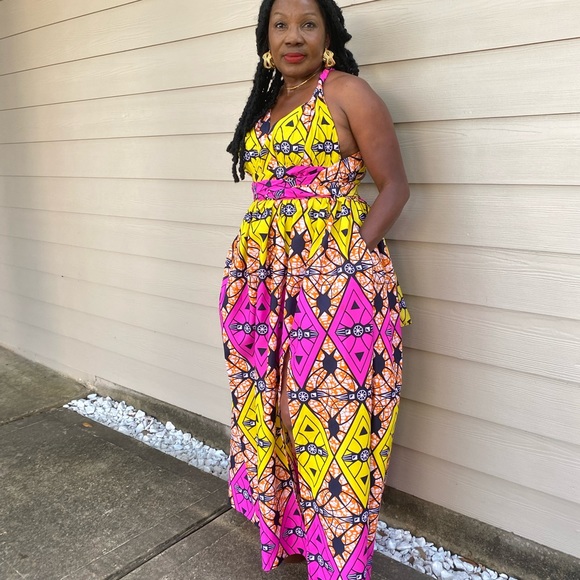 WOMEN ANKARA ,LONG MAXI INFINITY DRESS WITH SLIT BY THE SIDE AND SIDE POCKETS. - Picture 4 of 5